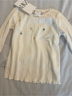 Zara Kids Cream Ribbed Long-Sleeve Top with Tiny Multicolor Flower Embroidery